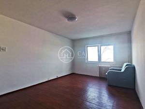 Apartament de vânzare cu 3 camere în zona Iosia , Oradea - imagine 2