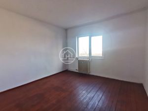 Apartament de vânzare cu 3 camere în zona Iosia , Oradea - imagine 10