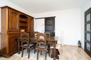 Apartament cu 3 camere de vânzare în zona Nicolina - imagine 7