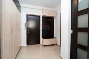 Apartament cu 3 camere de vânzare în zona Nicolina - imagine 14