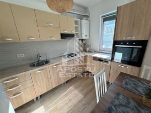 Apartament open space,3 camere si curte proprie,Dumbravita - imagine 6