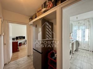 Apartament 2 camere, parter, centrala proprie, zona Girocului - imagine 5