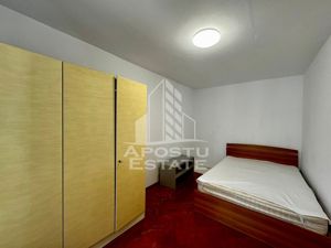 Apartament cu 3 camere, etaj intermediar, centrala proprie, Girocului - imagine 5