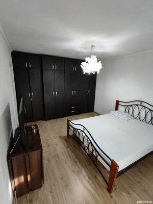 Proprietar vand apartament 3 camere - imagine 7