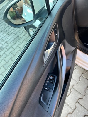 autoturism opel astra K - imagine 7