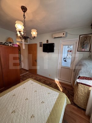 Apartament de vanzare, cu 3 camere, 75 mp, zona Ghencea - imagine 2