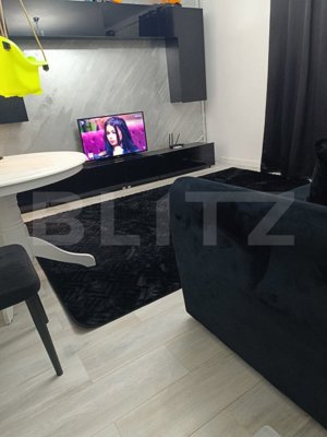 Apartament decomandat, mobilat si utilat, parcare inclusa, zona Terra - imagine 2