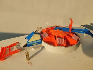 Vând jucării pentru copii   Strângem bani pentru LEGO Minecraft!