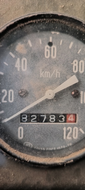 Mașina teren UAZ, renovată cu piese originale, în stare foarte bună  - imagine 7