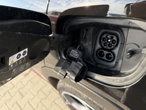 Alfa Romeo Junior 2026 Veloce Elettrica Q2 FWD 280CP345Nm BEV54kWh Cul. 601 Nerro Tortona AutoSiena - imagine 6