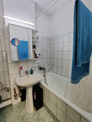 Apartament cu 2 camere, decomandat, bloc din 1978, et 4 /Vitan - Stadion Olimpia - imagine 20