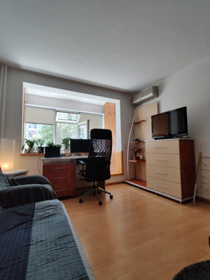 Apartament cu 2 camere, decomandat, bloc din 1978, et 4 /Vitan - Stadion Olimpia - imagine 3