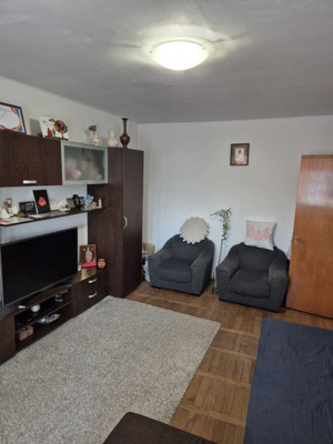 Apartament cu 3 camere, decomandat, Șoseaua Pantelimon / Morarilor - imagine 2