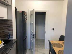 Apartament cu 4 camere transformat în 3 camere, decomandat/ Colentina /Dna Ghica - imagine 7