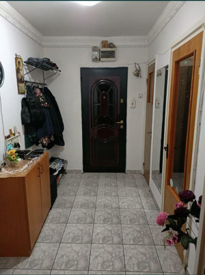 Apartament cu 4 camere, decomandat, et 2/4, Berceni / Constantin Brâncoveanu - imagine 6