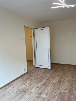 Apartament cu 2 camere, parter/10, balcon / Baba Novac - imagine 6