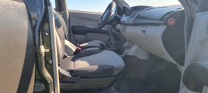 Vând Mitsubishi l200  pentru vânătoare sau pescuit - imagine 4 Vând Mitsubishi l200  pentru vânătoare sau pescuit - imagine 4