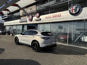 Alfa Romeo Stelvio 2025 Veloce 2.0T4 280CP 400Nm ZF8 252 Bianco Lunare Grigio Moonlight - AutoSiena - imagine 3