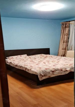 Apartament cu 3 camere, zona Stadion 