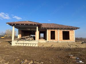 Vand casa , constructie noua , str.Livezilor