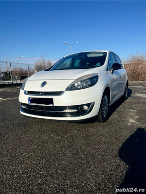 Renault Grand Scenic 2012 Bose edition