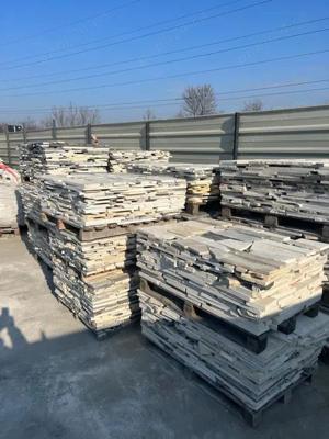 Placaje tip crazy paving din marmura