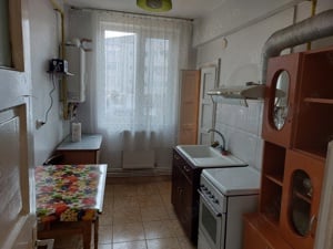 Apartament 3 camere Vaslui - imagine 4