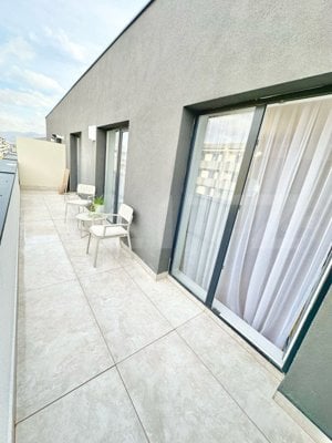 Apartament la cheie, totul nou, terasa de 15 mp, parcare, zona Terra - imagine 15