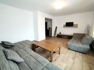 Apartament 3 camere, zona Sfanta Maria/ Don Pio!