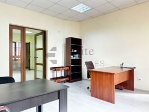 Birou 65 mp de inchiriat ultracentral in Oradea - imagine 2