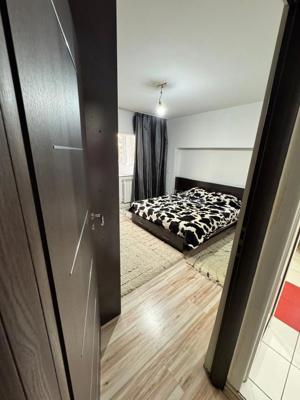 Apartament de 3 camere -CENTRALA- Hol H-13 Septembrie - imagine 4