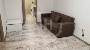 Apartament 2 camere, semidecomandat, parcare, zona Vivo - imagine 2