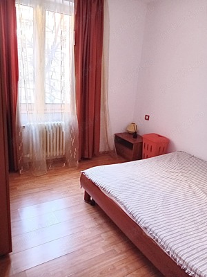 Închiriez apartament - imagine 7