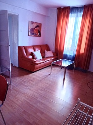 Închiriez apartament - imagine 6