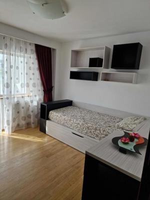 Inchiriez apartament 4 camere in zona Decebal, mobilat si utilat complet - imagine 5