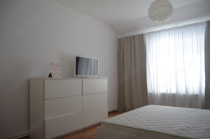 Apartament cu trei camere-Busteni - imagine 9