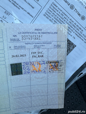 Vând volksvagen touran 7 locuri urgent 1800   - imagine 10