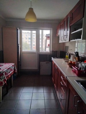 Apartament de 4 camere SEMIDECOMANDAT-Rahova - imagine 3