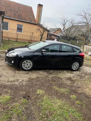 Ford Focus Titanium 2011 1.6 benzina 150 CP