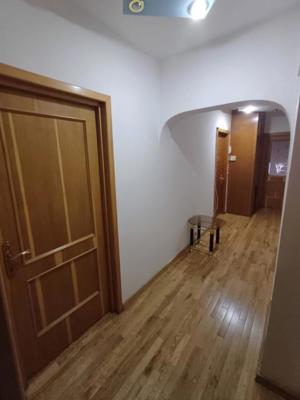 Apartament de 3 camere ( 300 M Metrou )-Obor - imagine 5