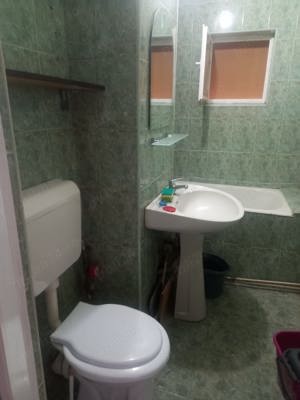 Apartament cu o camera de închiriat ultracentral in Resita  - imagine 3