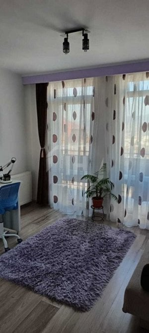 Apartament 3 camere, parcare, zona Regal - imagine 5