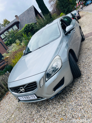 Volvo V60 2.4 D6 Plug-in Hybrid