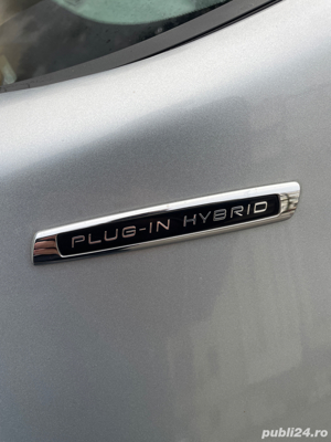 Volvo V60 2.4 D6 Plug-in Hybrid - imagine 8