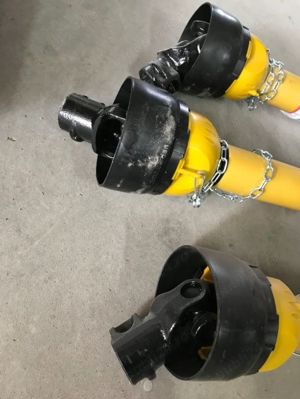 Arbore cardanic teava triunghi Articulatie cardan Ambreiaj