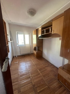 De vanzare 3 camere , etajul 3, 70 mp , Pret 37000 euro - imagine 11