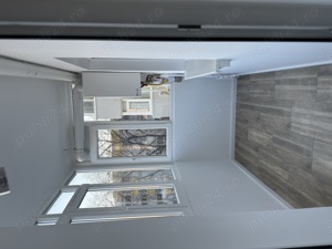 Schimb apartament 2 camere cu casa sector 5 + diferenta