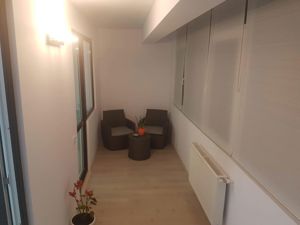 AP. 3 CAMERE PLATANI RESIDENCE, PARCARE INCLUSA, CENTRALA, STATIE STB - imagine 6