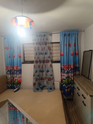 Vand apartament 2 camere la demisol - imagine 9