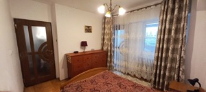 Vand apartament 3 camere Broșteni 112000E - imagine 3